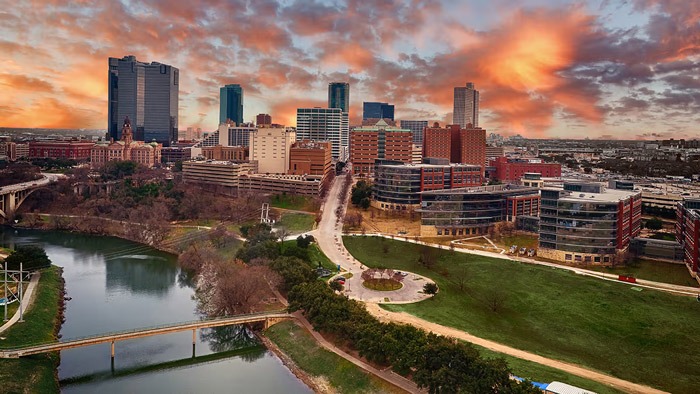 Commercial electrical panel installation in Dallas TX